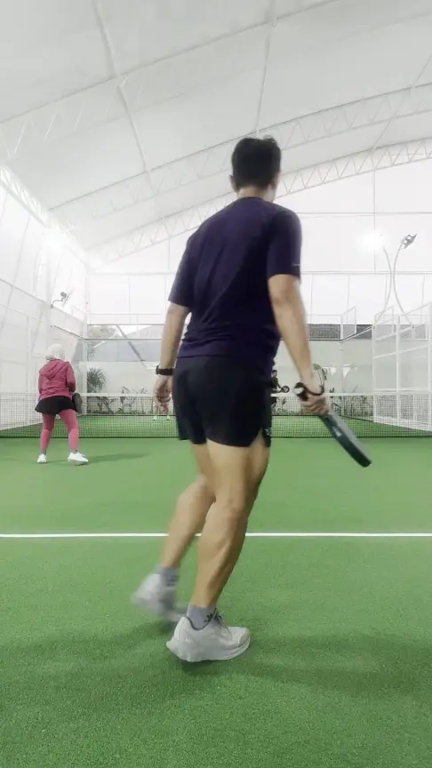 Player moving to the ball